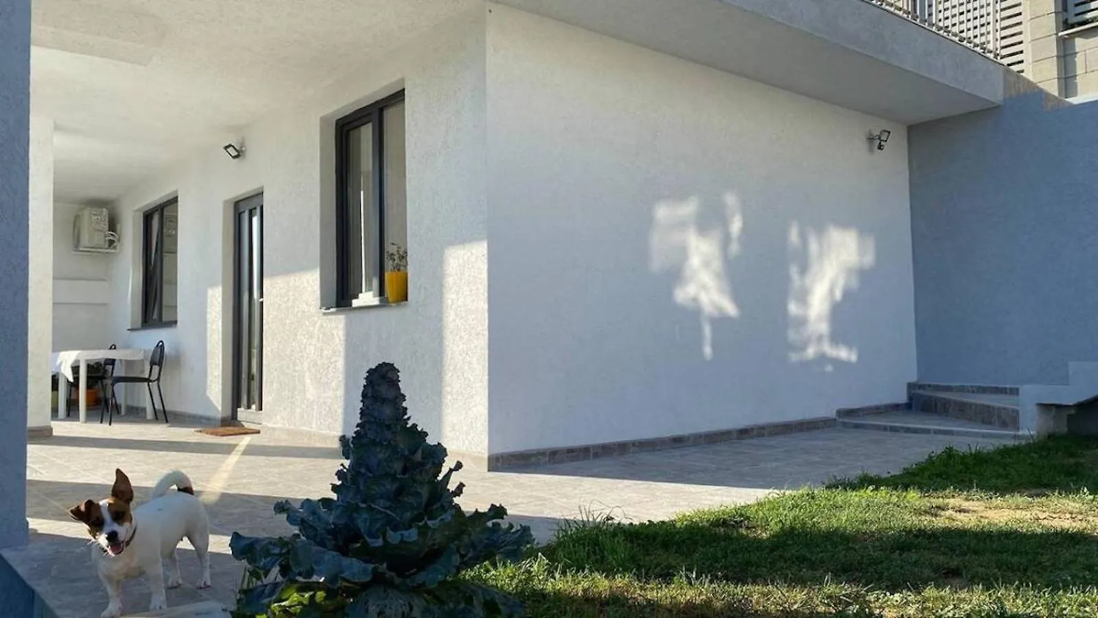 Lola Seaview Guest House. Уютный Домик В Варне فارنا